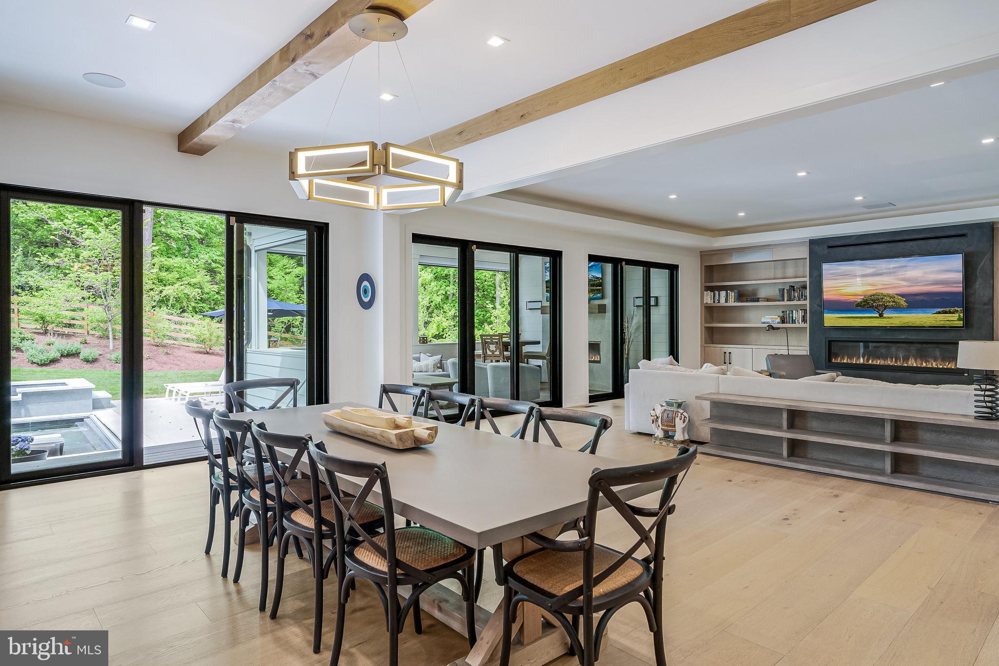 FOREST VILLA - Residential