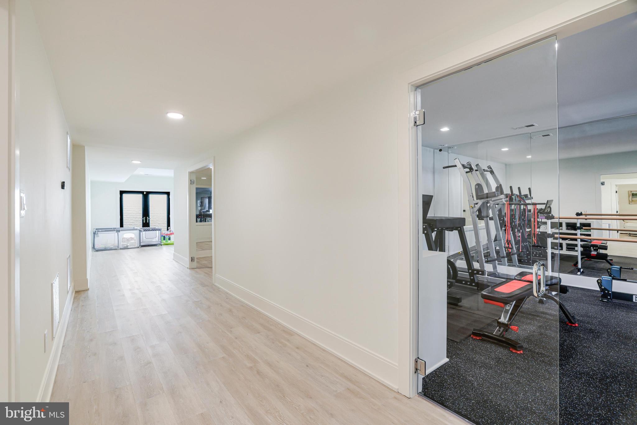 FOREST VILLA - Residential