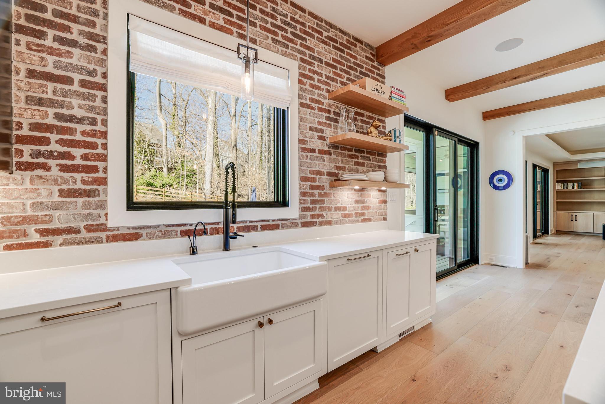 FOREST VILLA - Residential