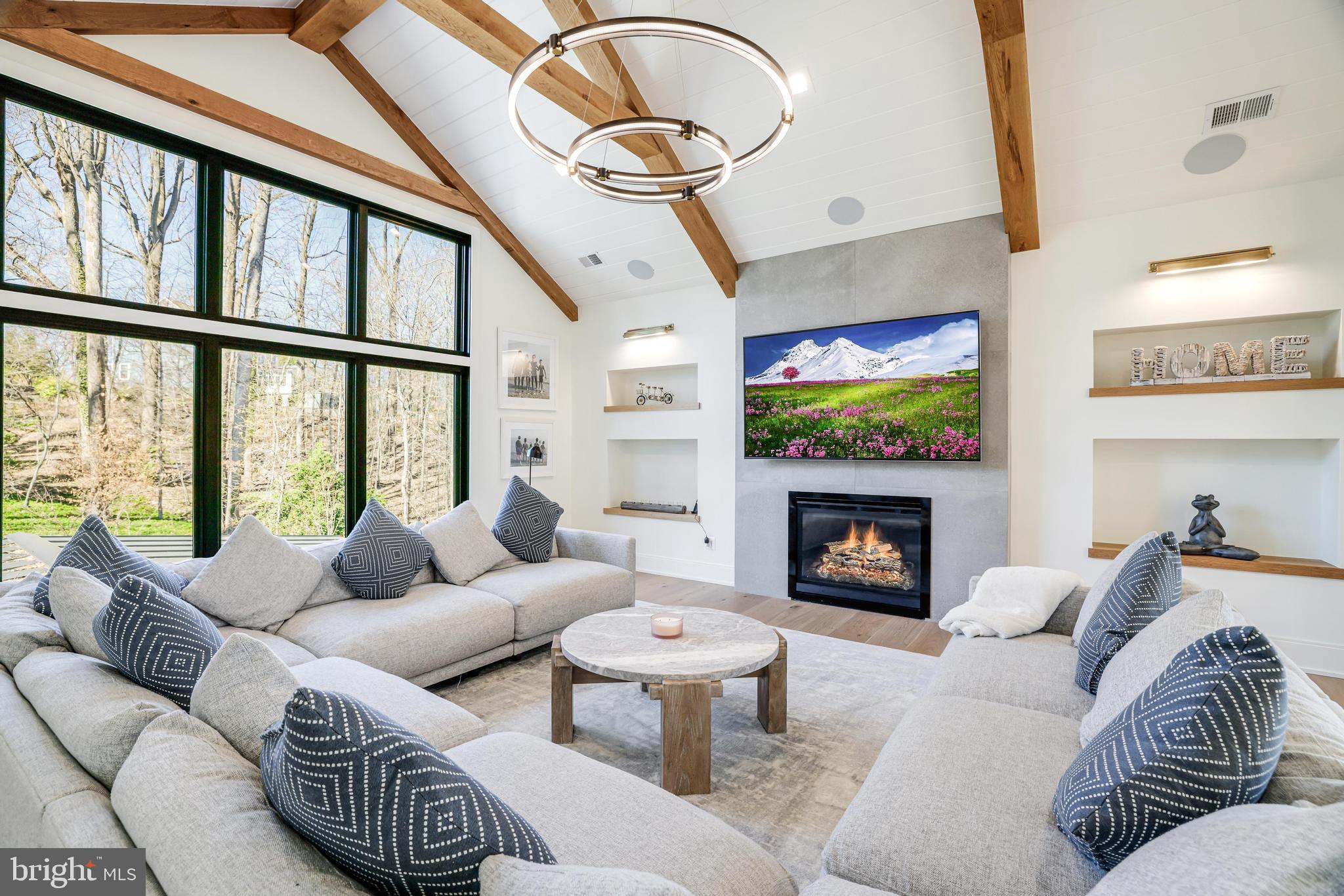 FOREST VILLA - Residential