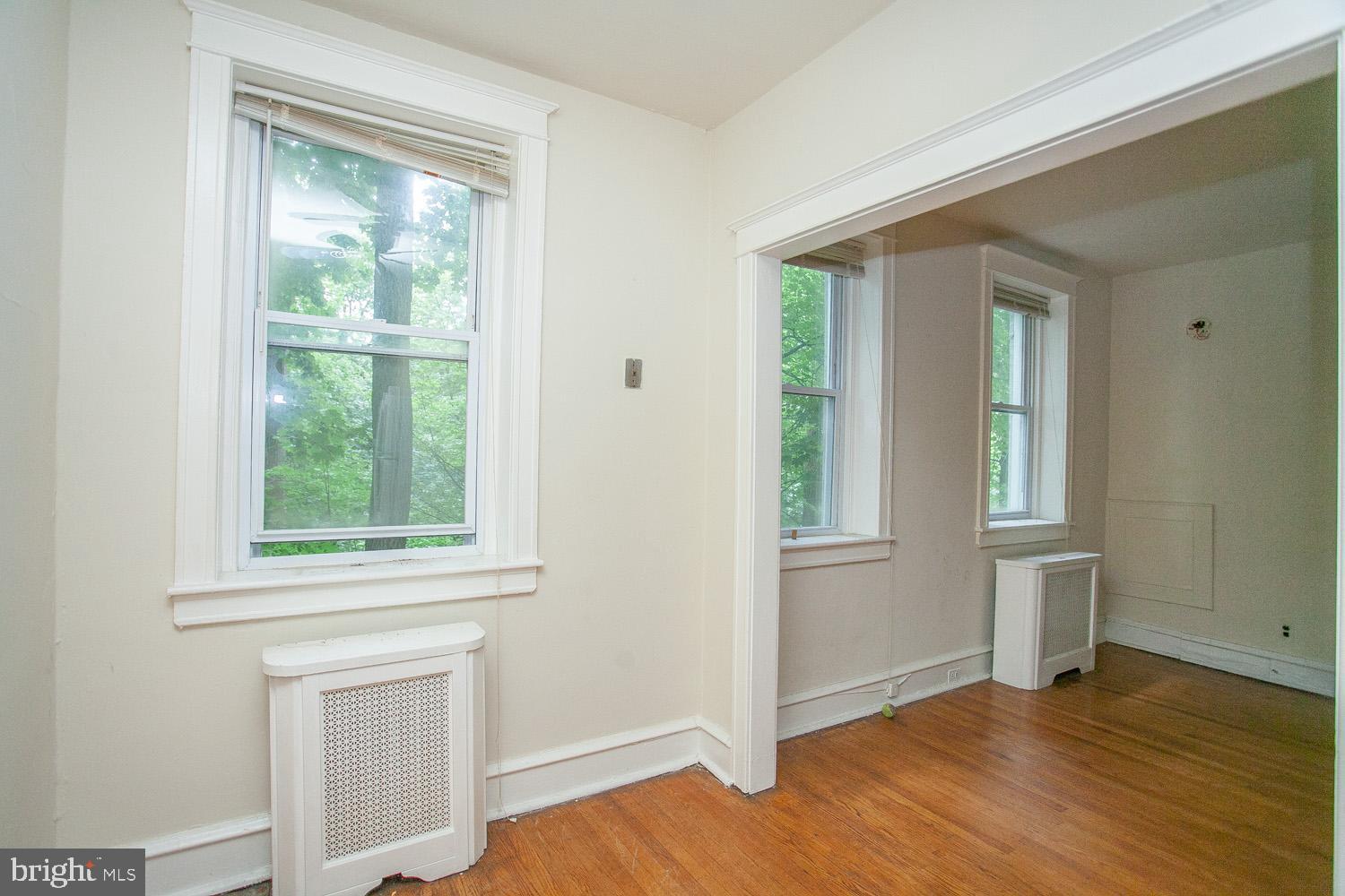 ROXBOROUGH - Residential Lease