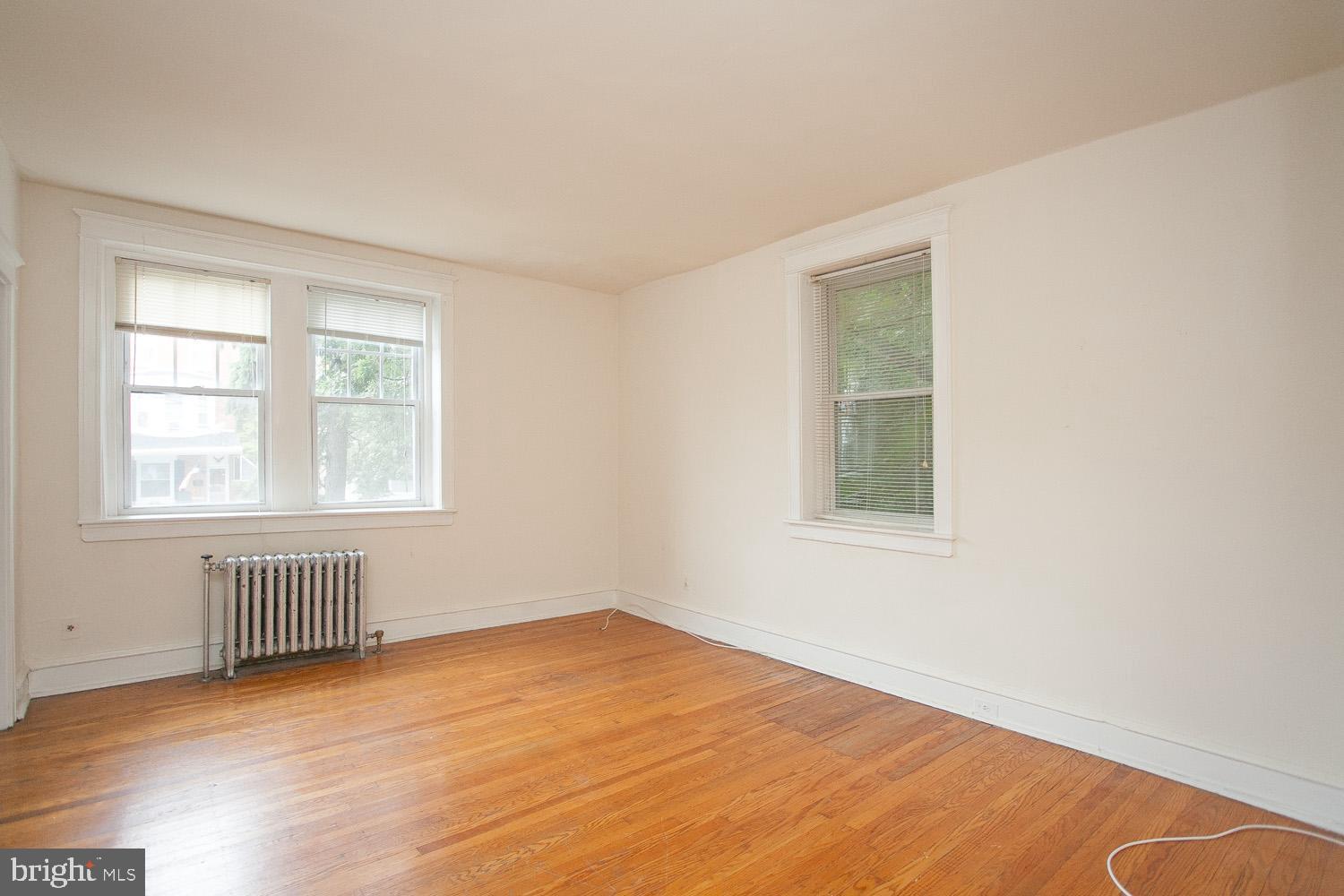 ROXBOROUGH - Residential Lease