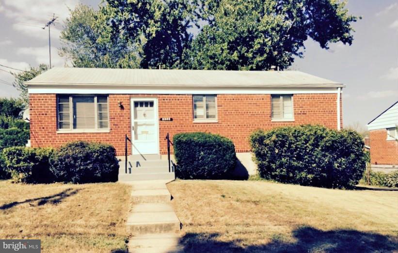 RANDOLPH HILLS - Residential Lease