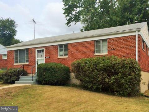 RANDOLPH HILLS - Residential Lease