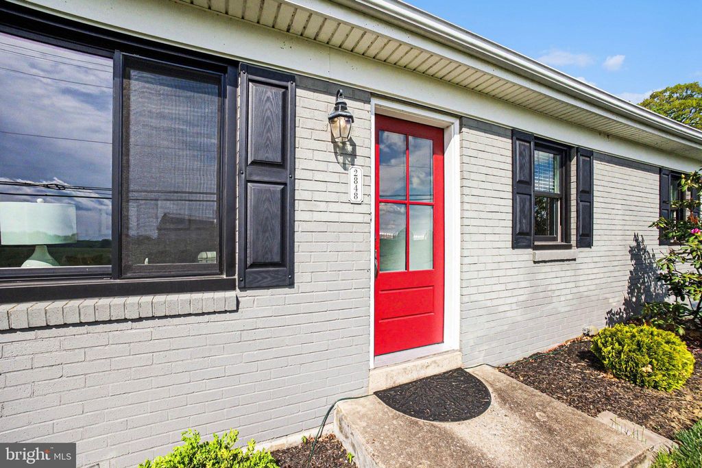 Photo of 2848 Kissel Road, LITITZ, PA 17543 (MLS # PALA2087584)