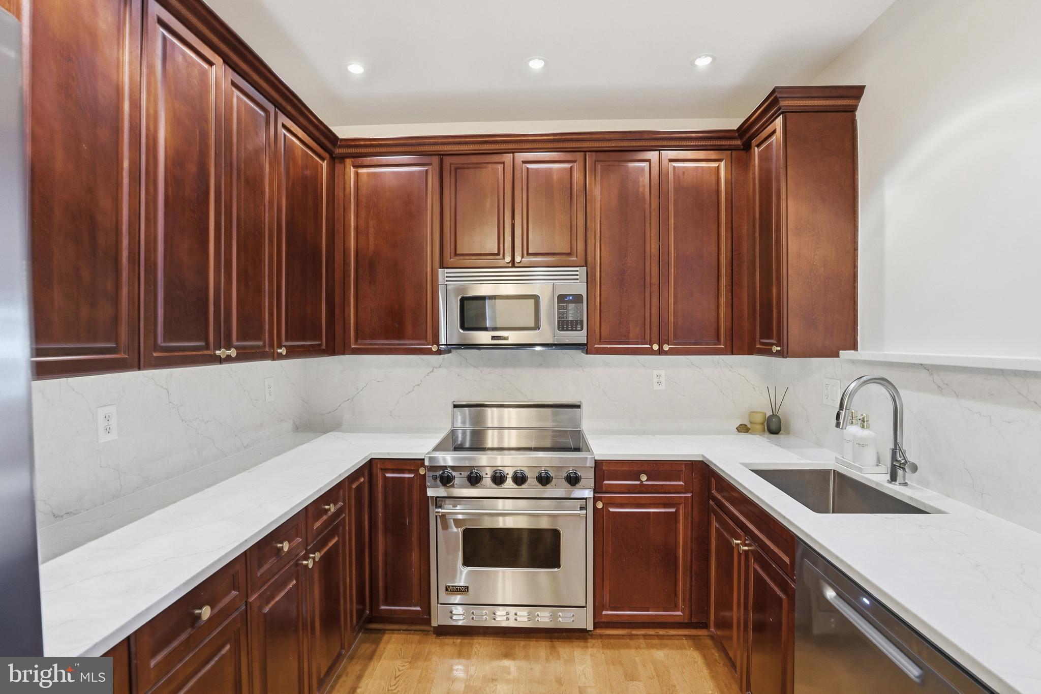 1830 JEFFERSON PLACE NW 11