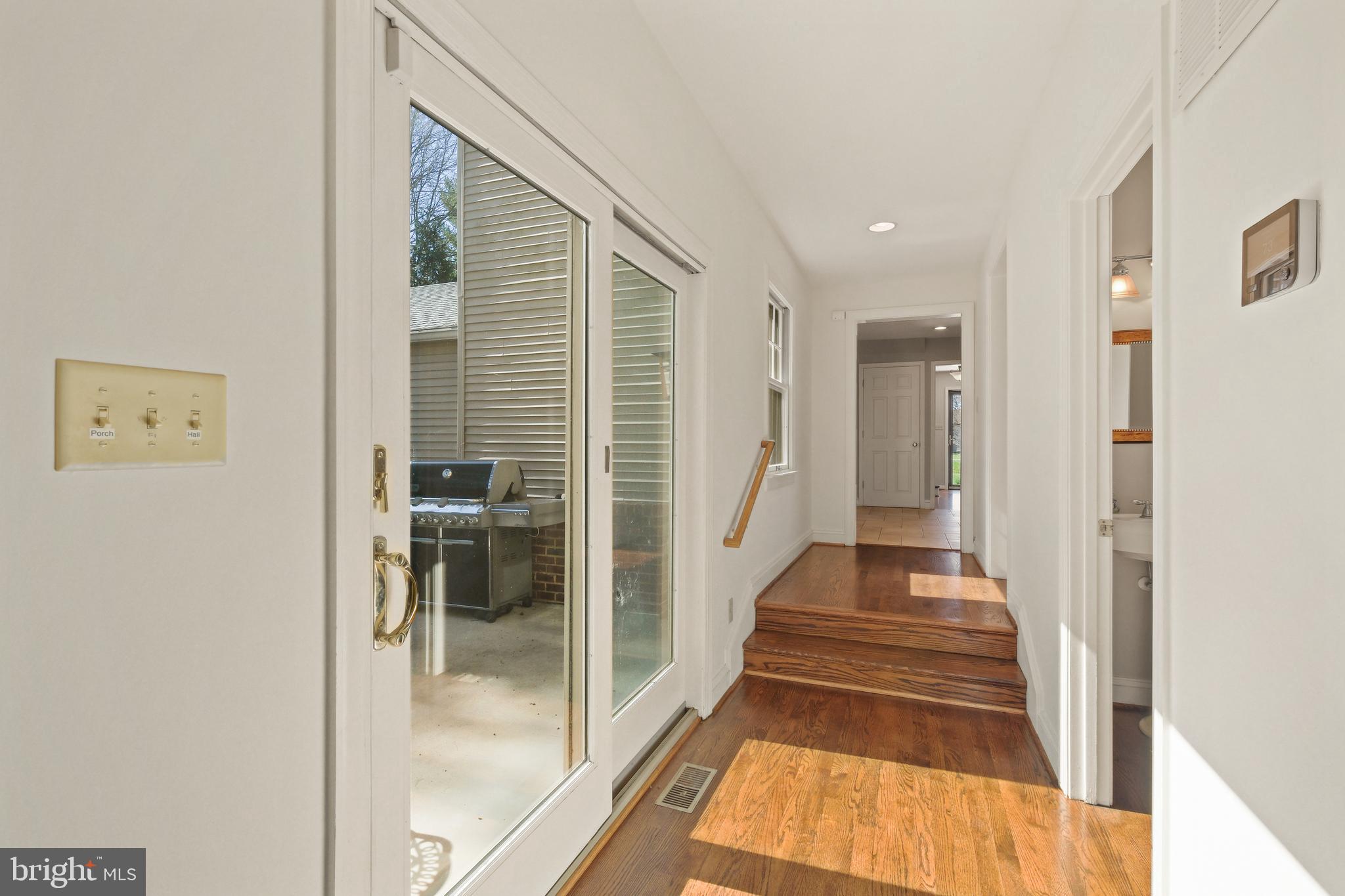 DEVON FARMS - Residential