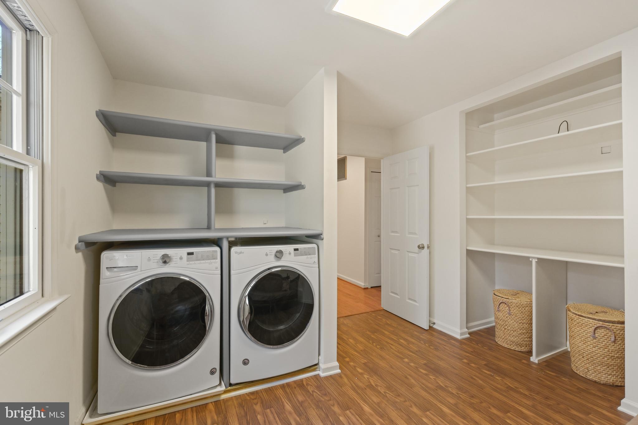 DEVON FARMS - Residential