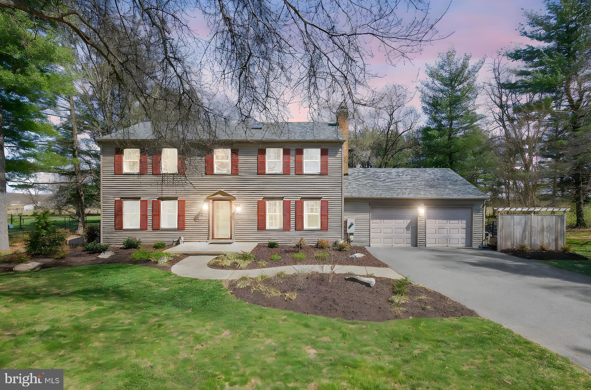 DEVON FARMS - Residential