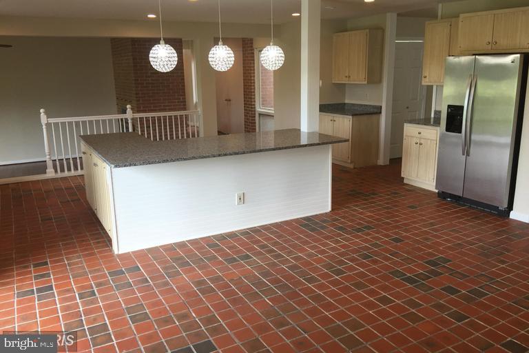 SPRING VALLEY FARMS - Residential Lease