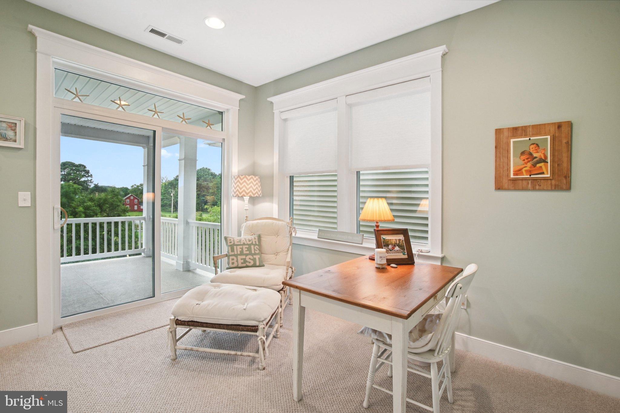 SUNSET HARBOUR - Residential