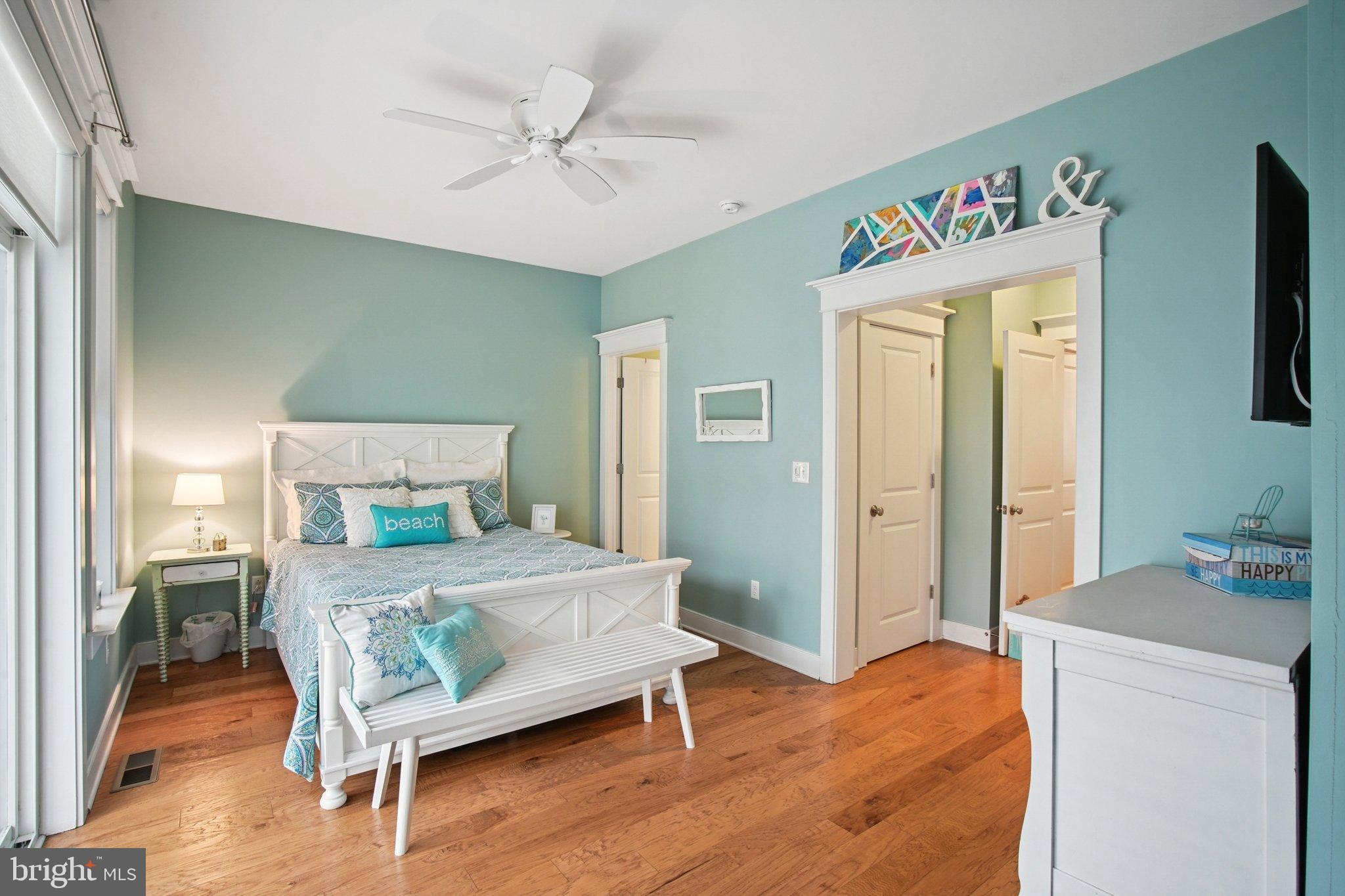 SUNSET HARBOUR - Residential