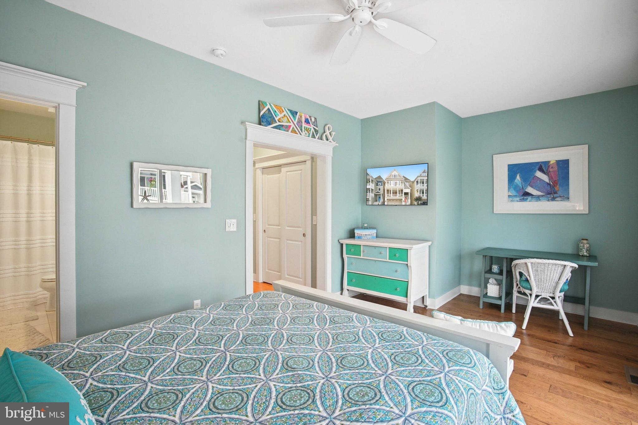 SUNSET HARBOUR - Residential