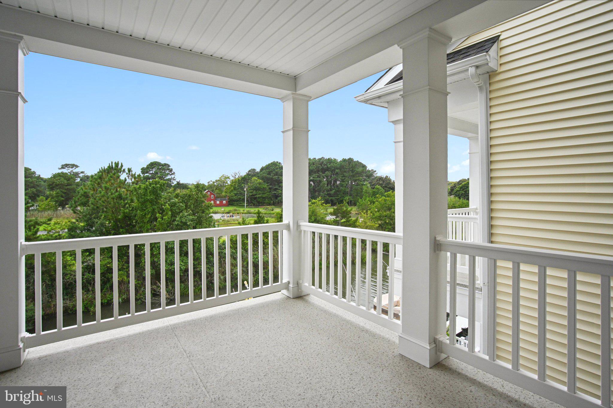 SUNSET HARBOUR - Residential