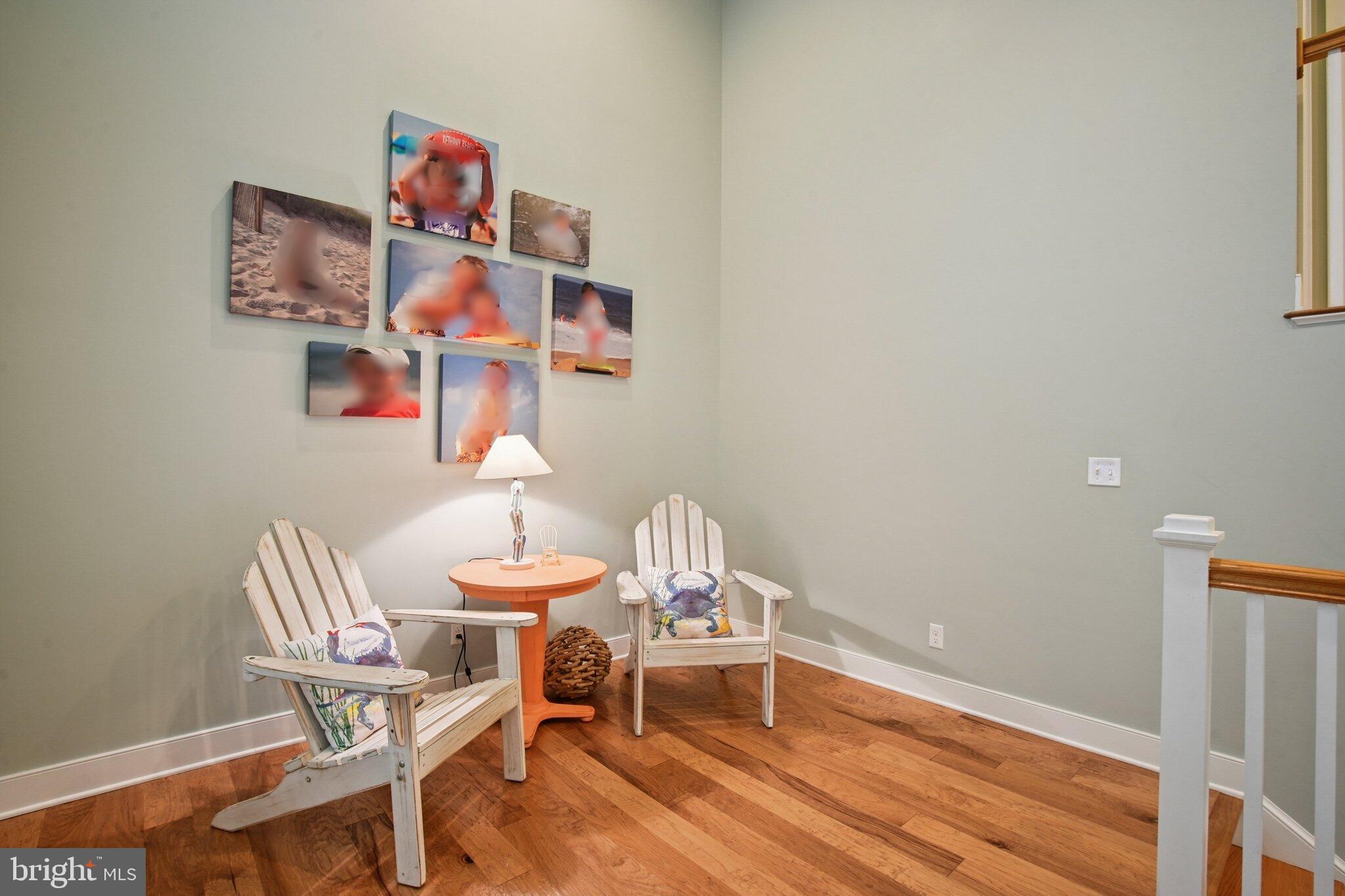 SUNSET HARBOUR - Residential