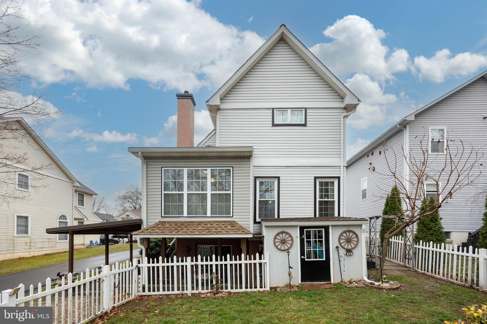 POTTSTOWN - Residential