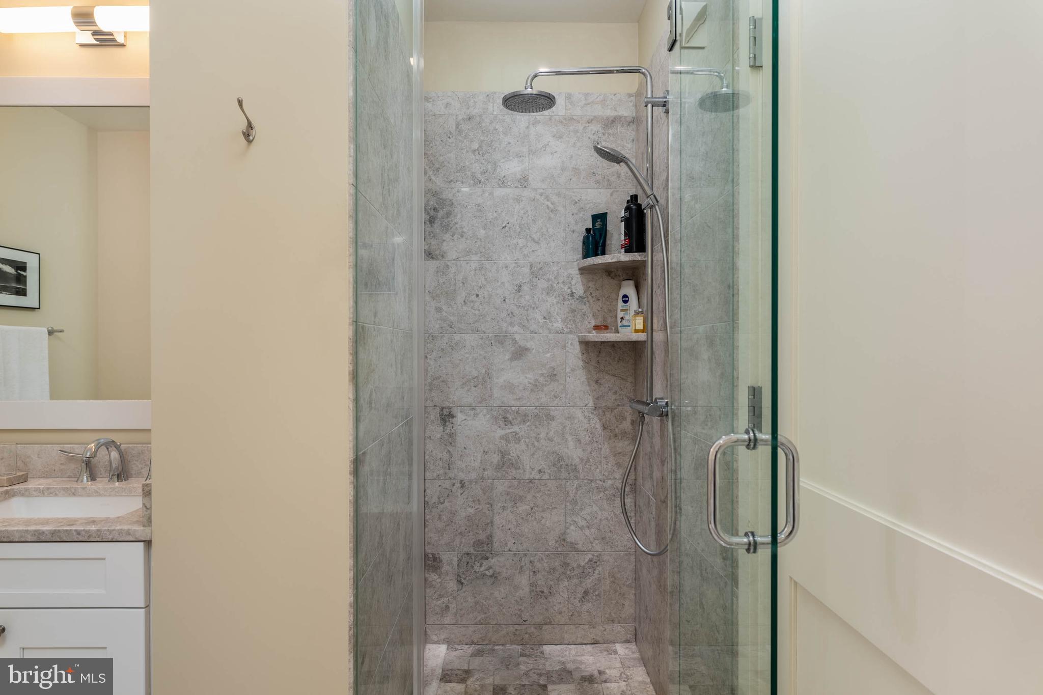 FITLER SQUARE - Residential