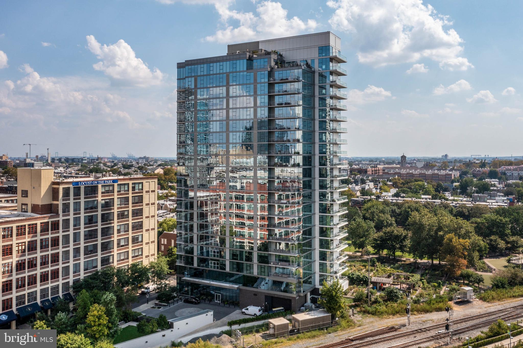 FITLER SQUARE - Residential