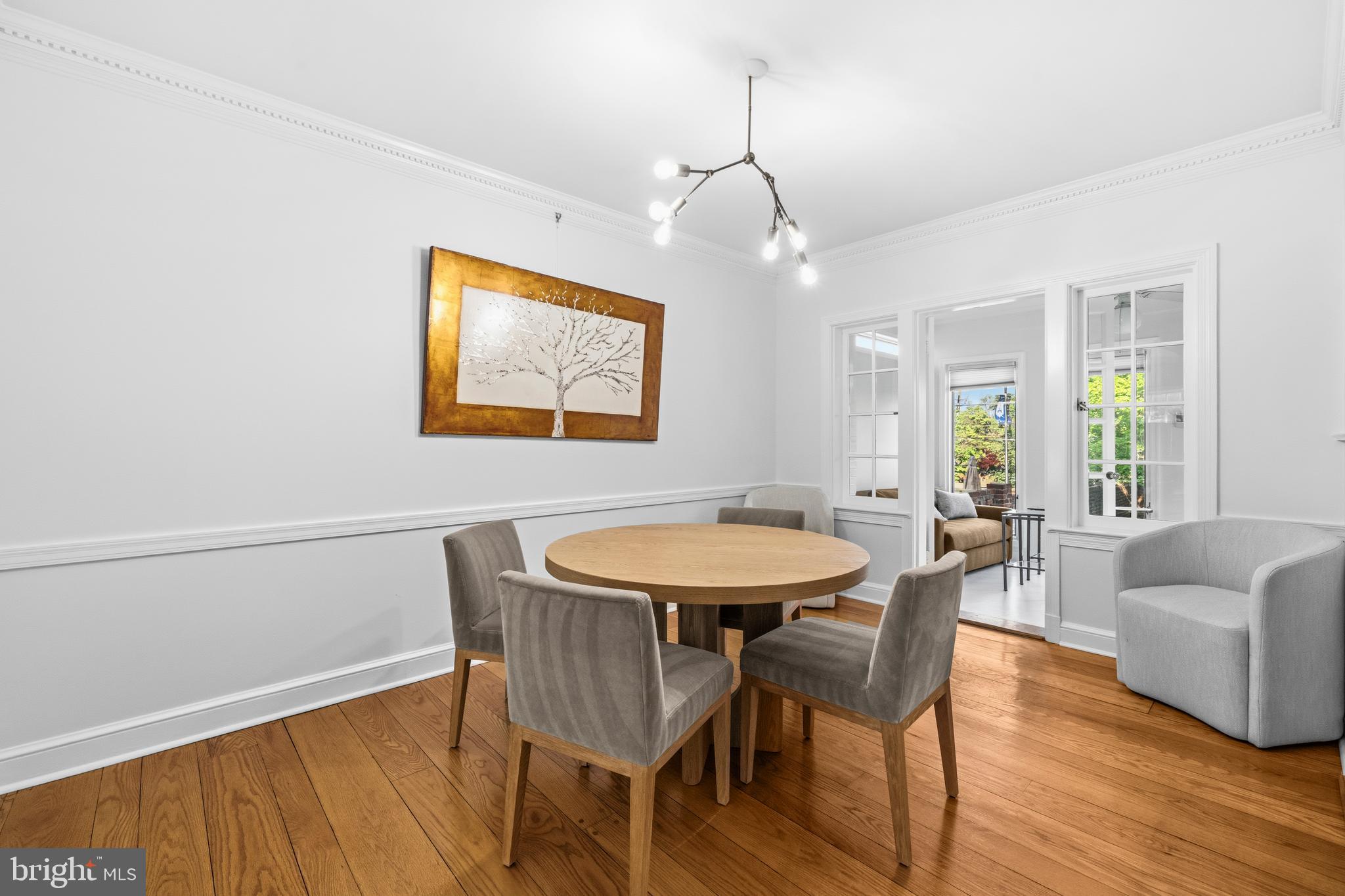 YATES GARDENS - Residential