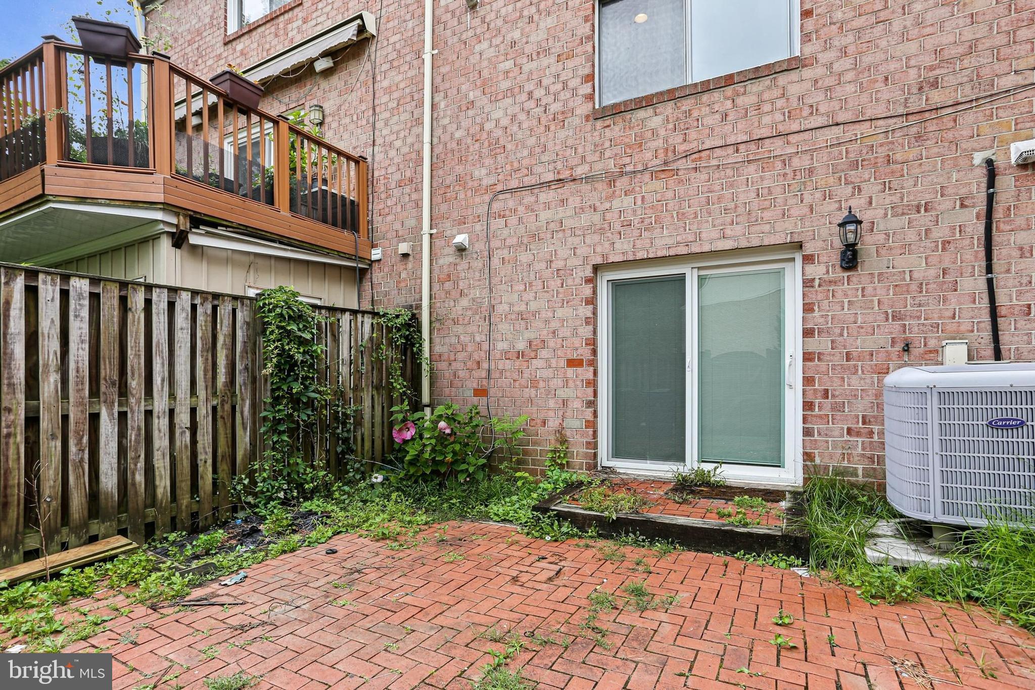 SPRING BREEZE - Residential