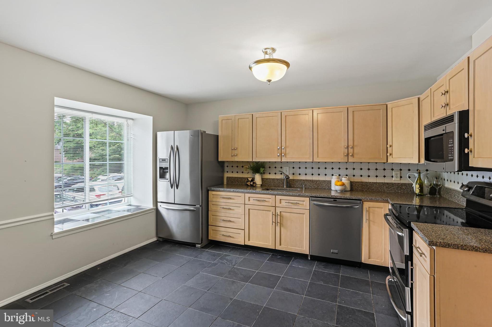 SPRING BREEZE - Residential