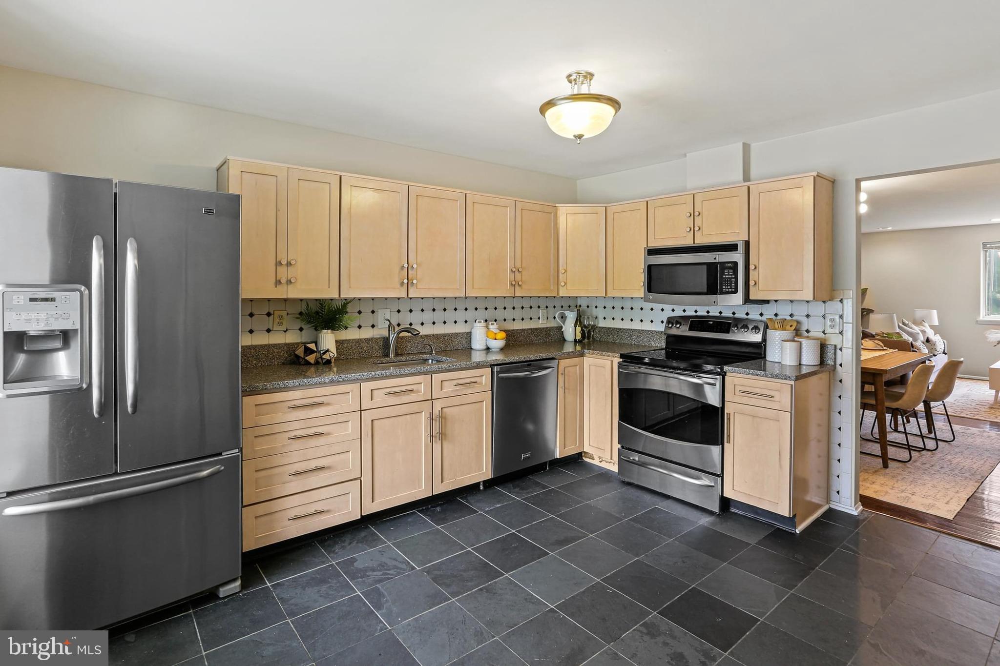 SPRING BREEZE - Residential