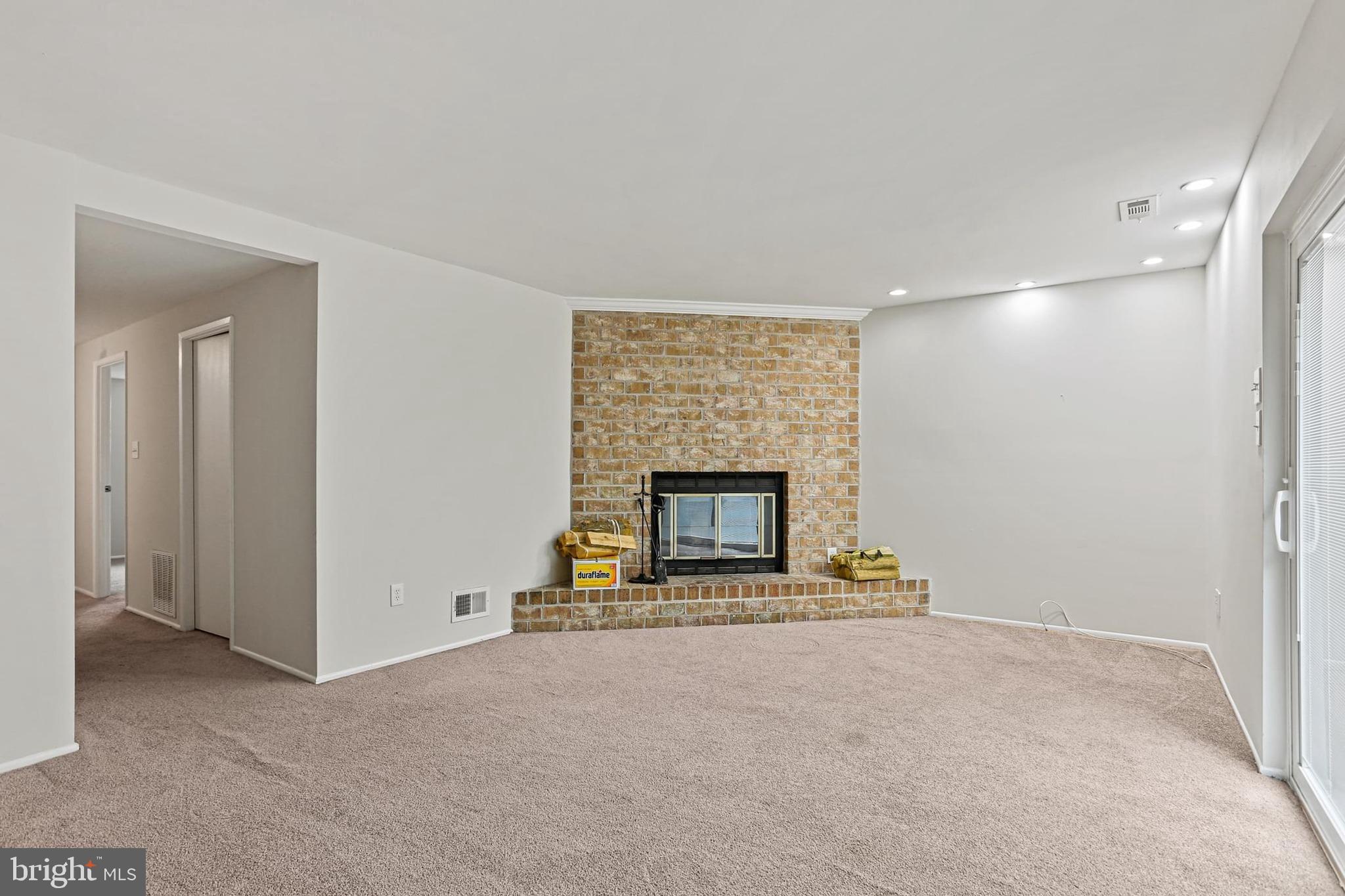 SPRING BREEZE - Residential