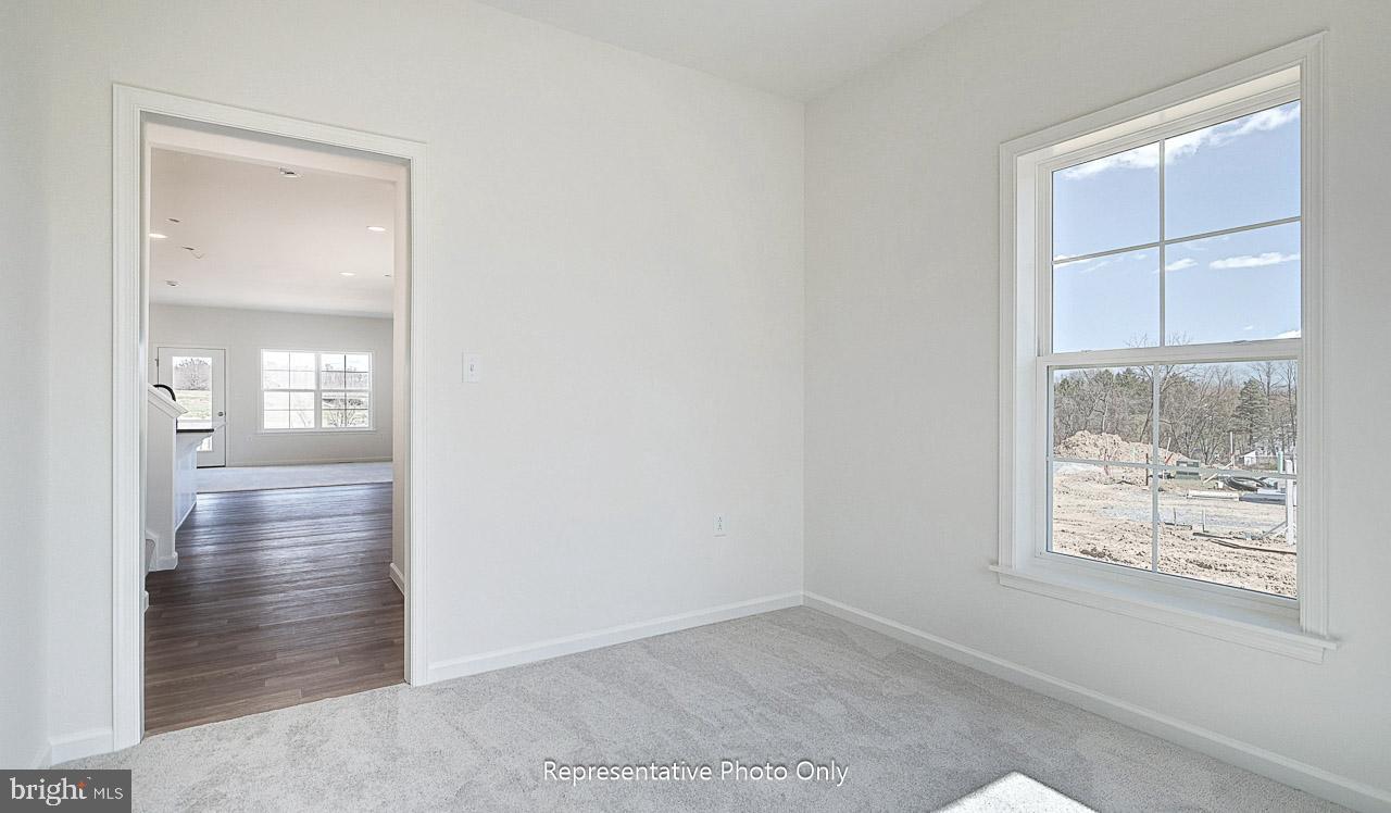 THE TOWNES AT BRIAR CREEK - Residential