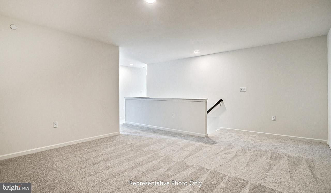 THE TOWNES AT BRIAR CREEK - Residential