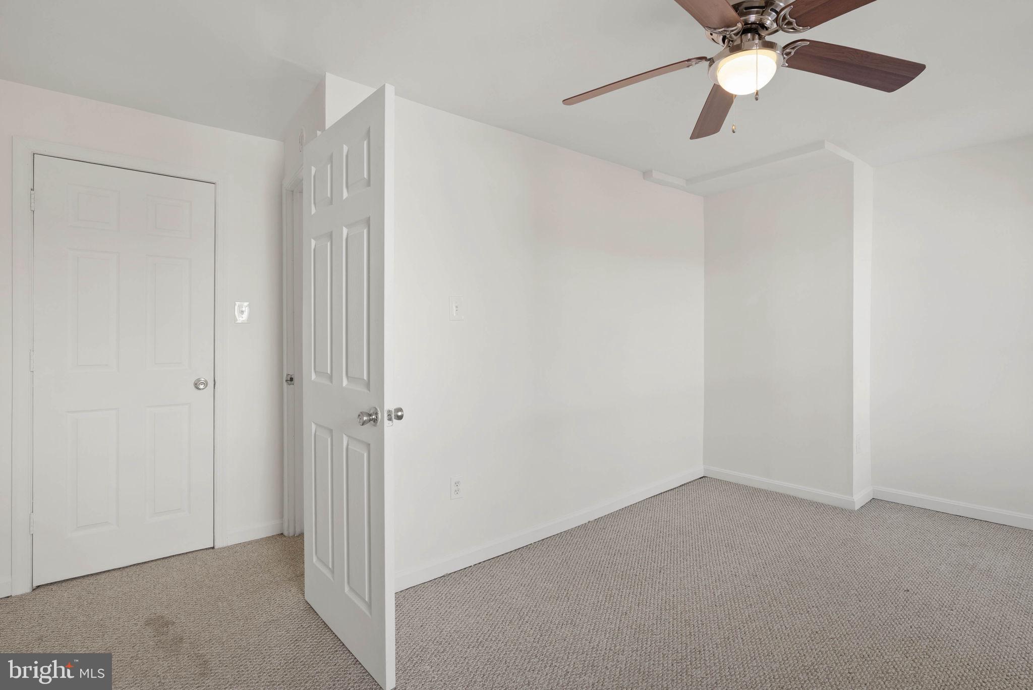 PASSYUNK SQUARE - Residential