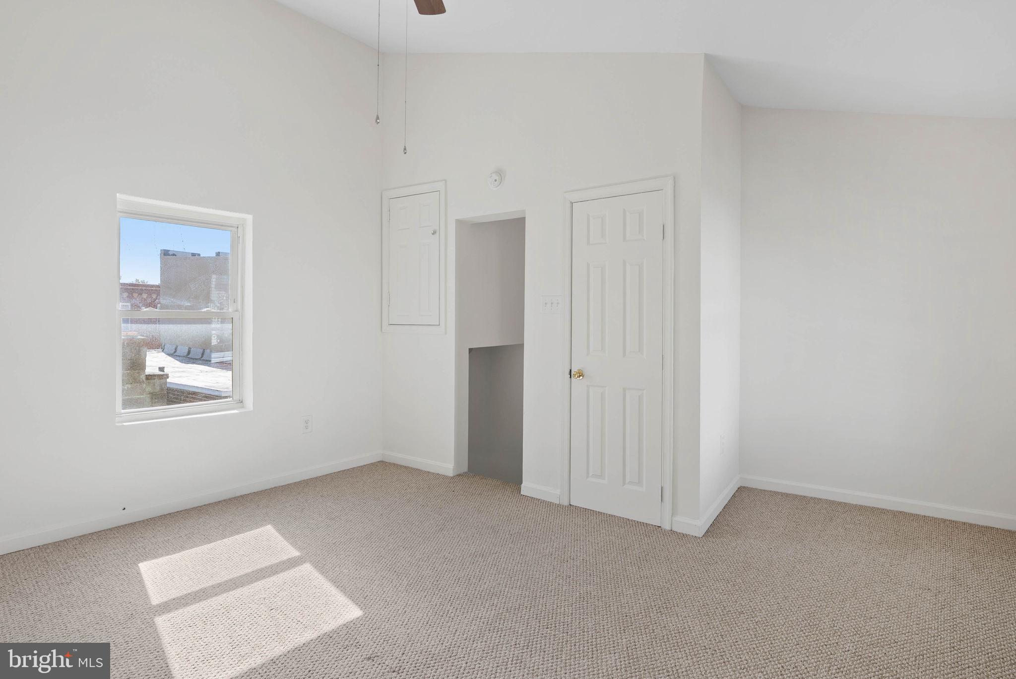 PASSYUNK SQUARE - Residential