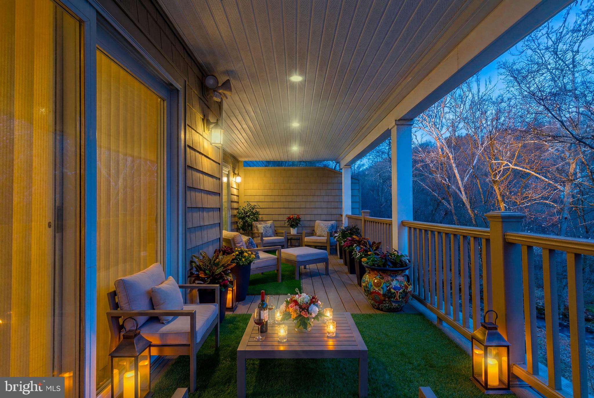 THE ENCLAVE - Residential