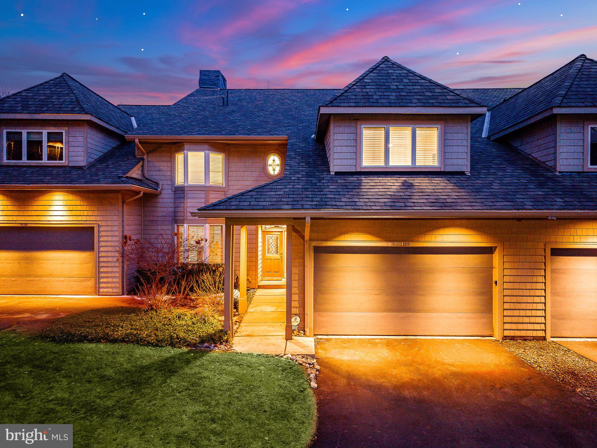 THE ENCLAVE - Residential