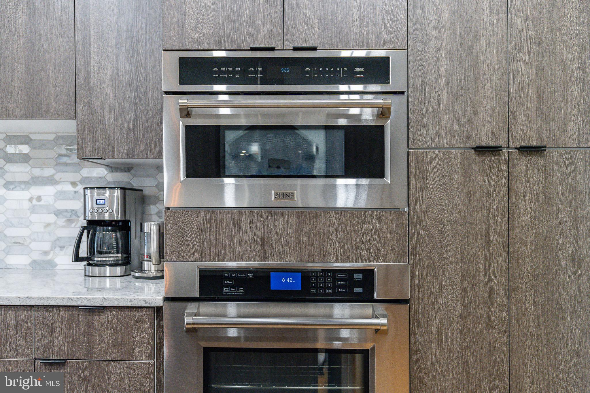 THE ENCLAVE - Residential