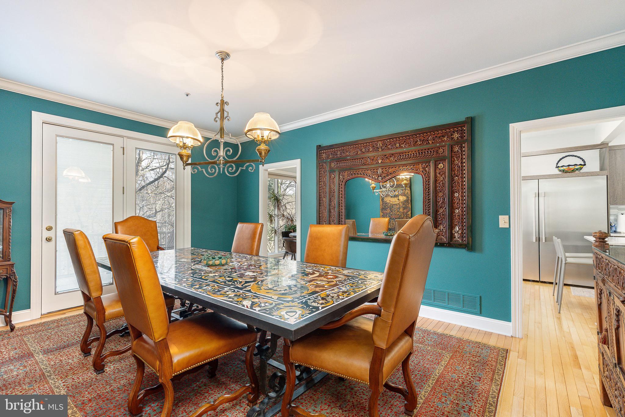 THE ENCLAVE - Residential