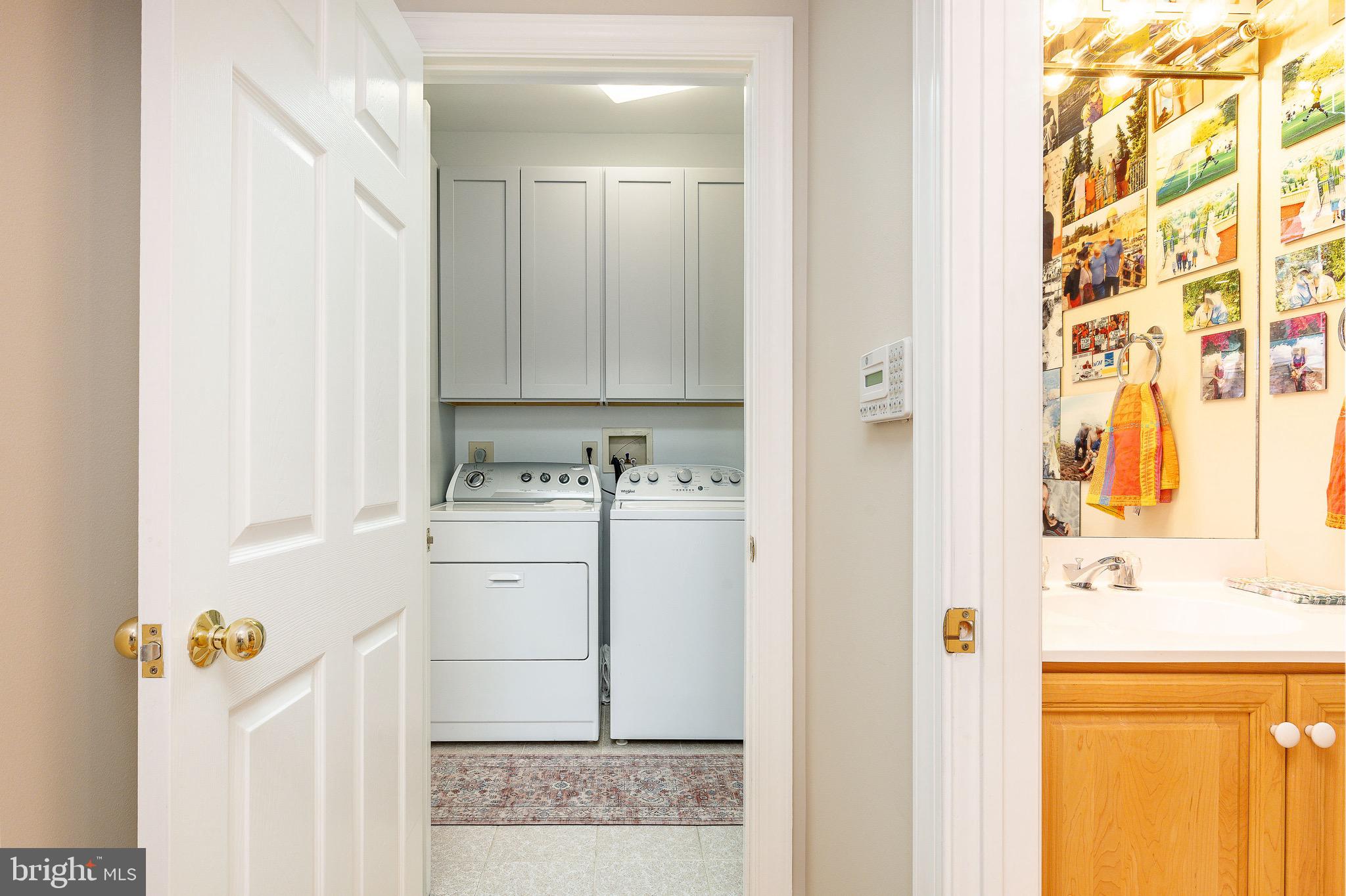 THE ENCLAVE - Residential