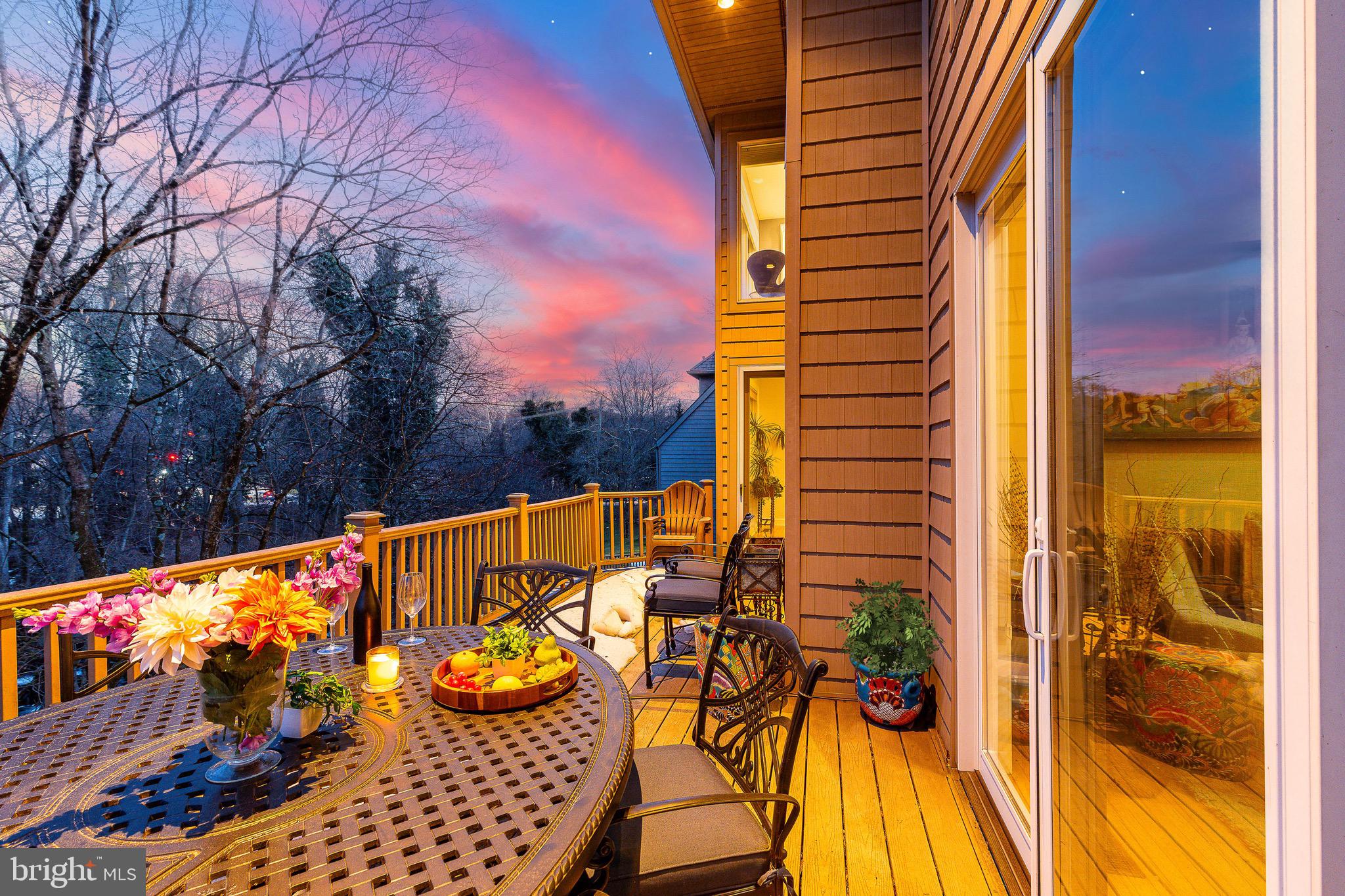 THE ENCLAVE - Residential