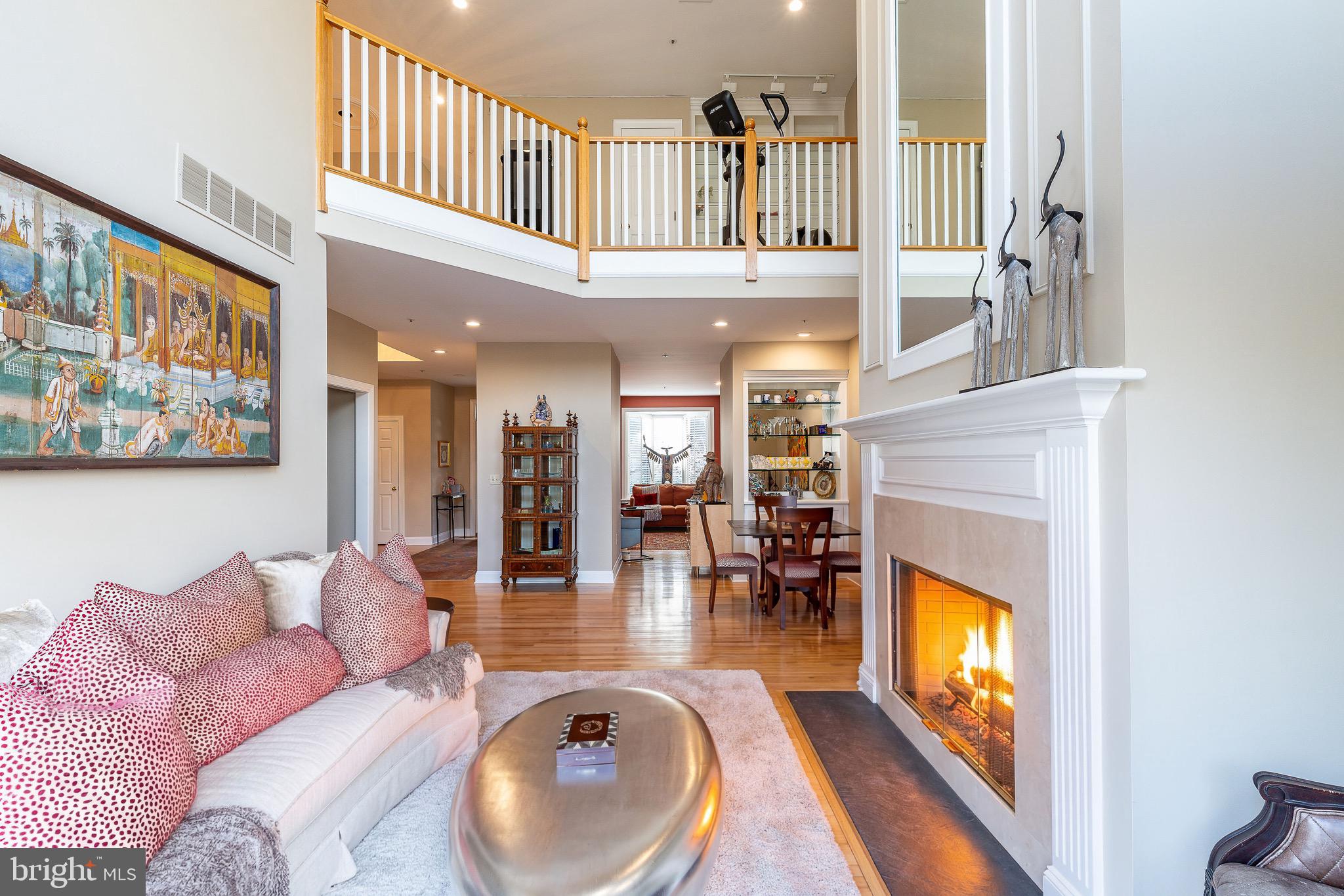 THE ENCLAVE - Residential