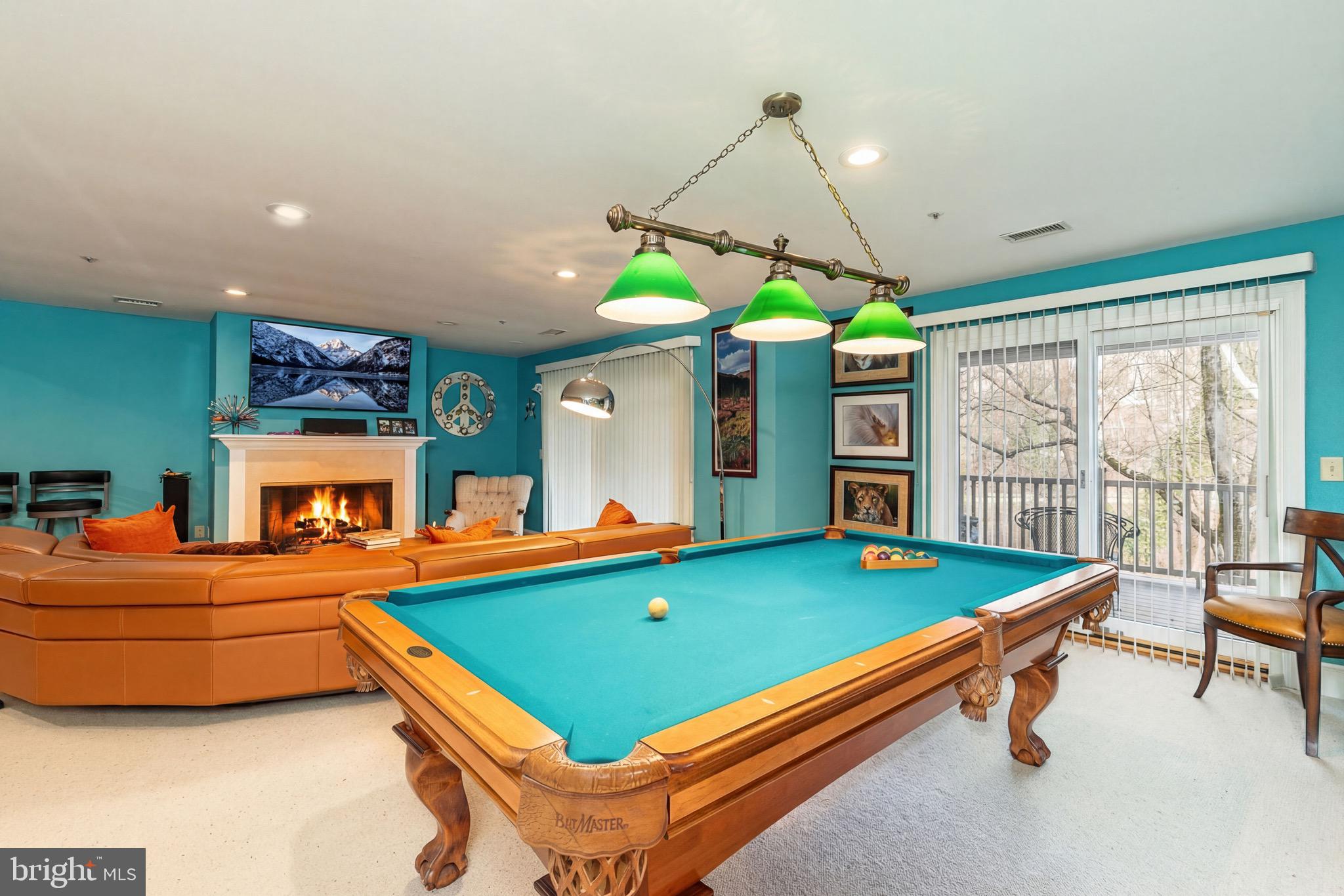 THE ENCLAVE - Residential