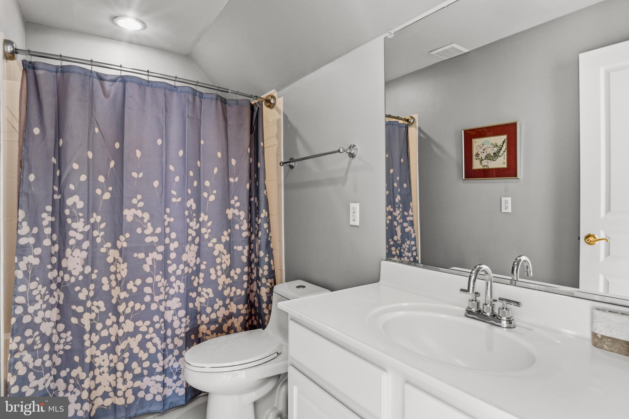 JOHN LEARY - Residential