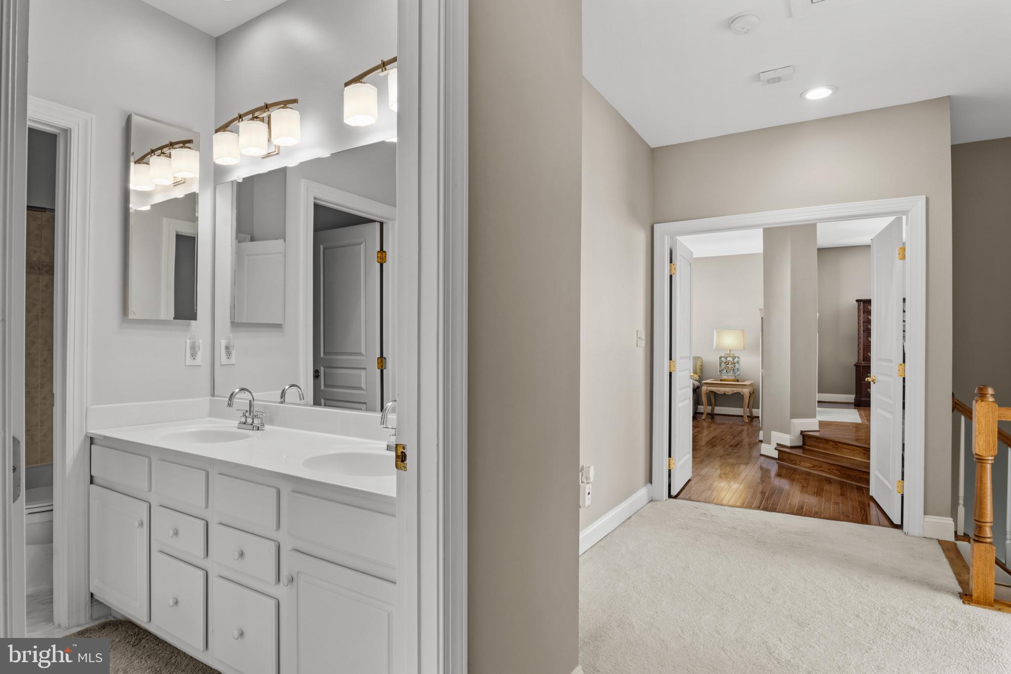 JOHN LEARY - Residential