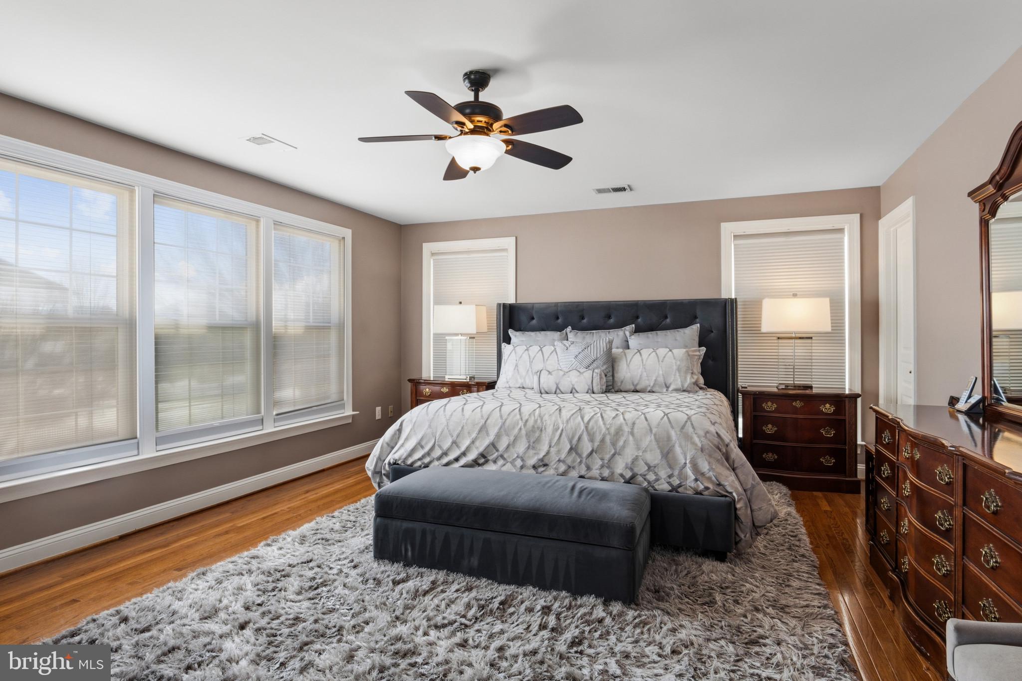 JOHN LEARY - Residential