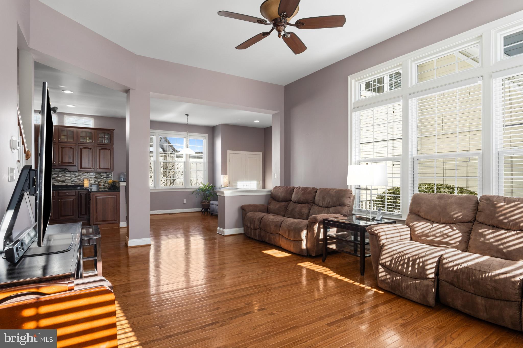 JOHN LEARY - Residential