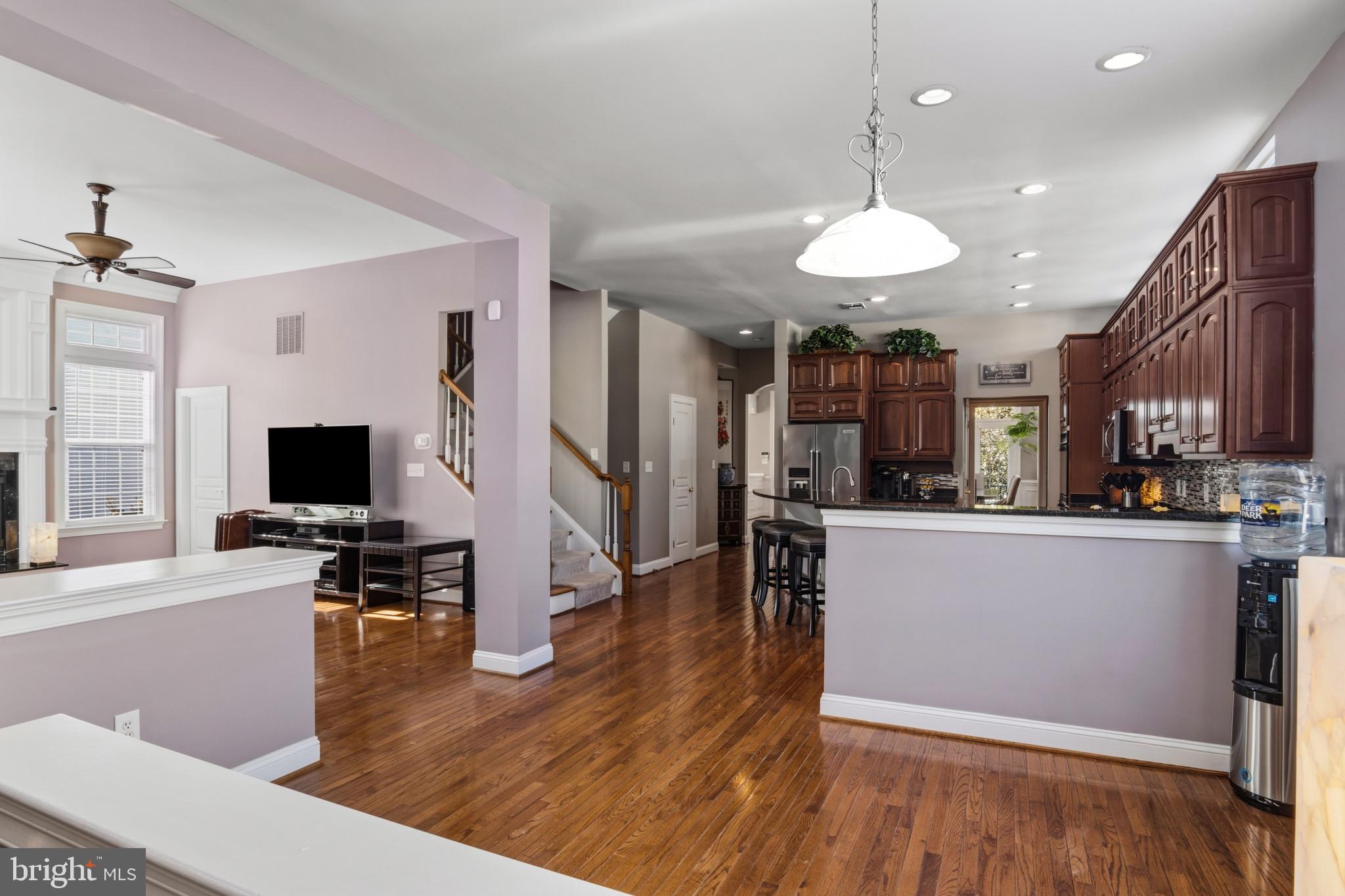 JOHN LEARY - Residential