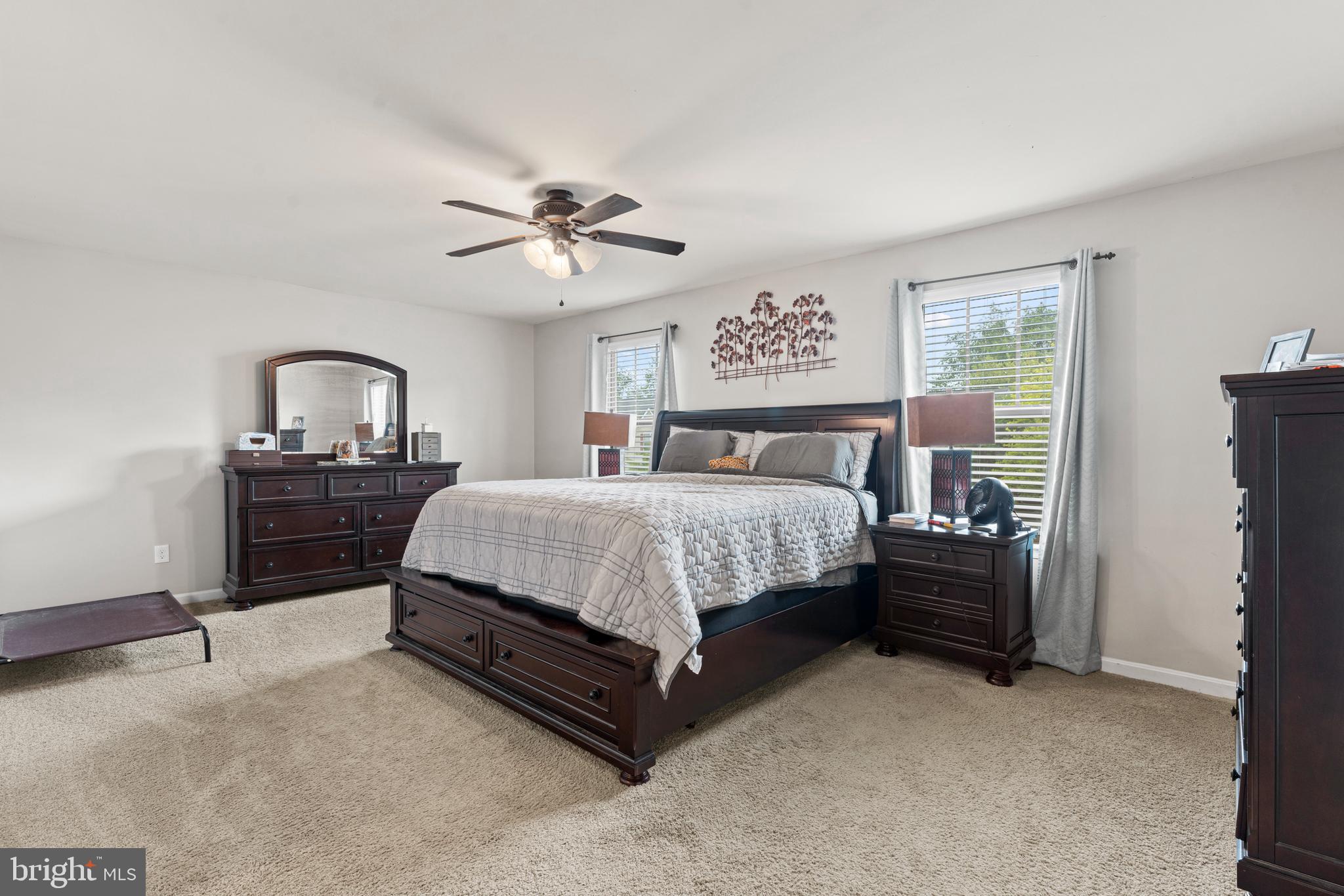 ORANGE ESTATES - Residential