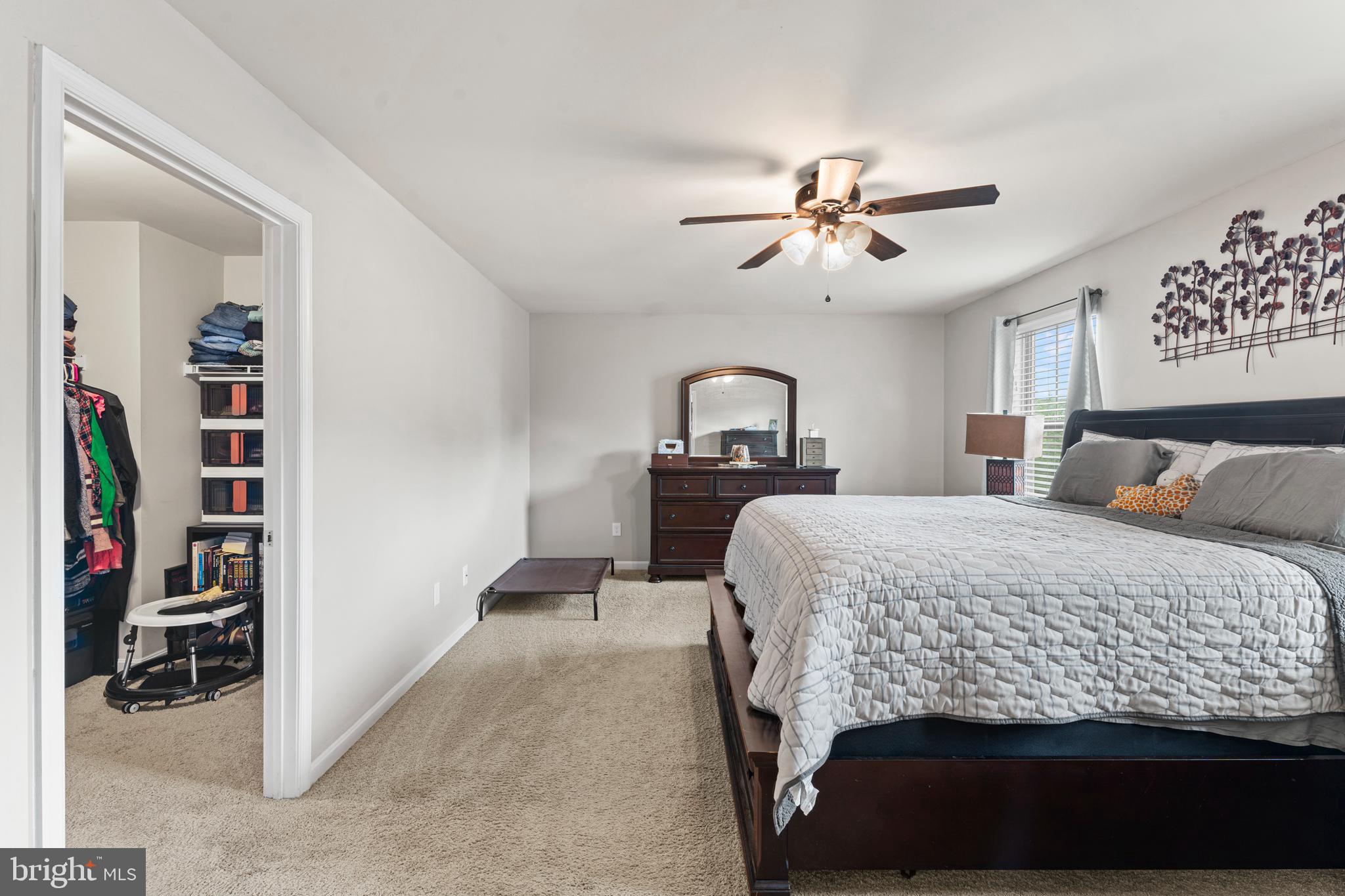 ORANGE ESTATES - Residential