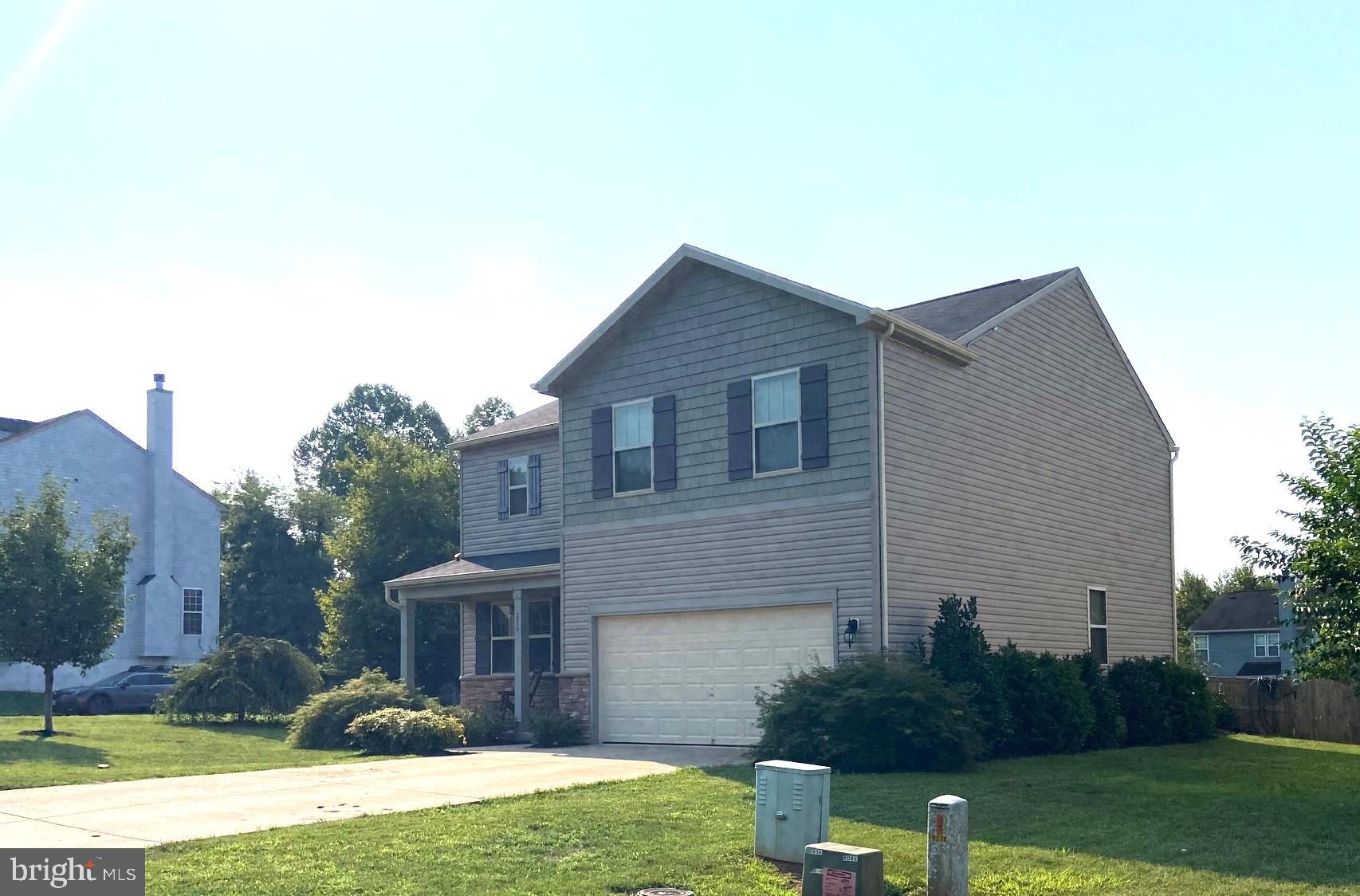 ORANGE ESTATES - Residential