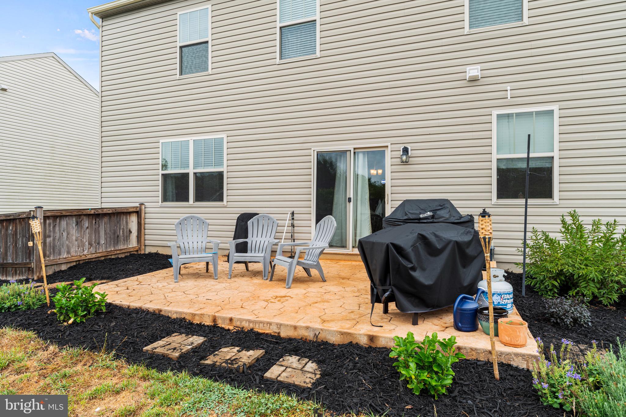 ORANGE ESTATES - Residential