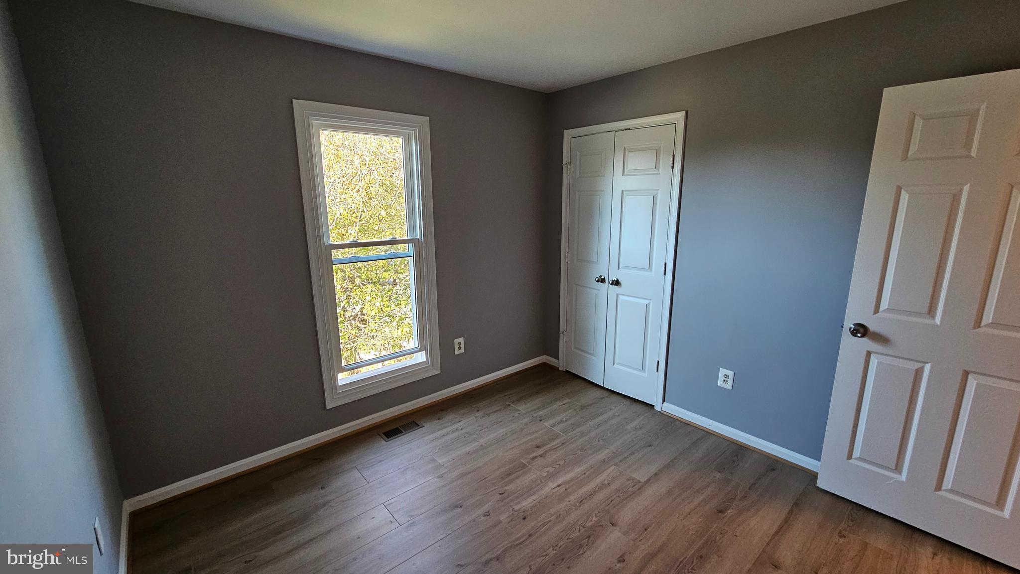 CANAL RUN - Residential Lease