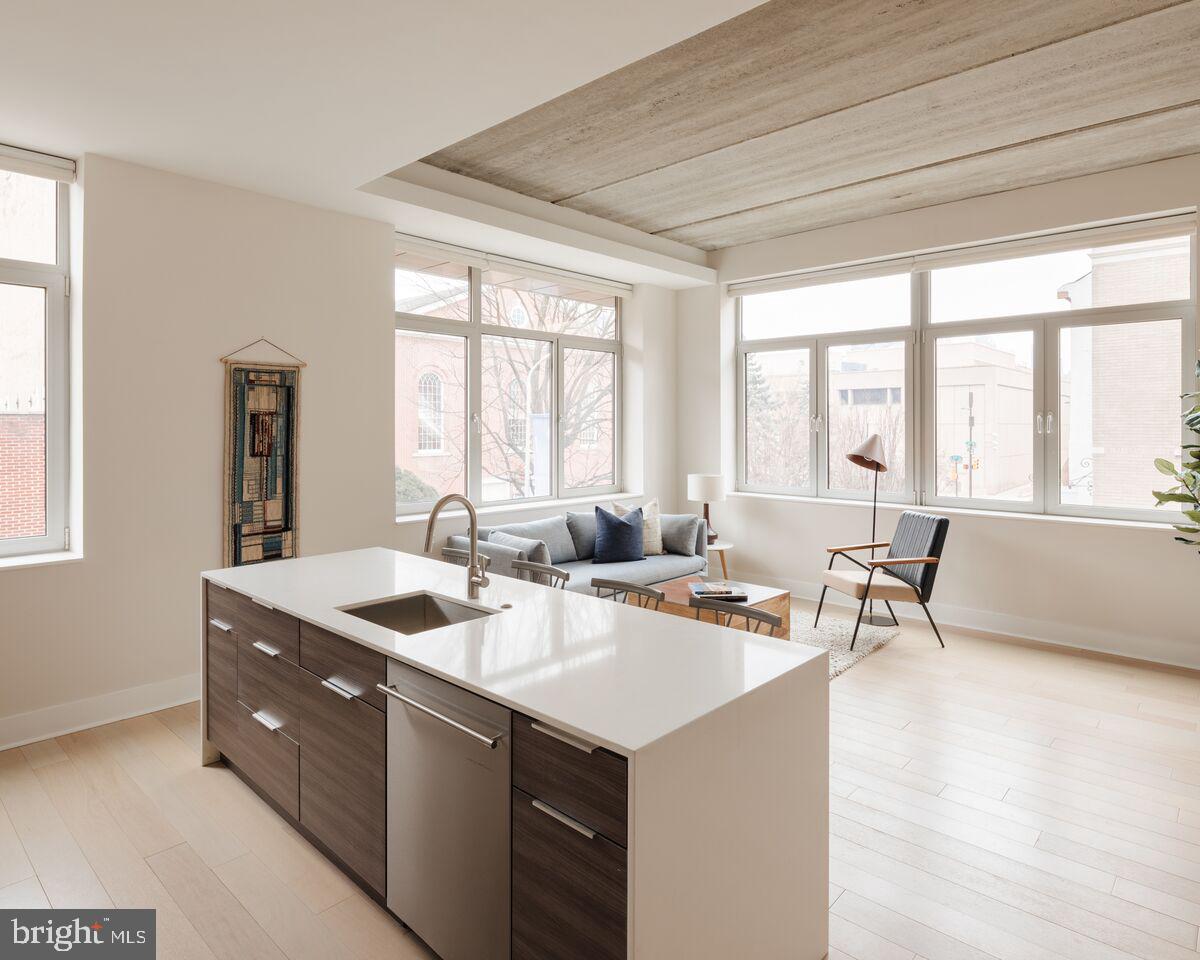 OLD CITY - Residential Lease